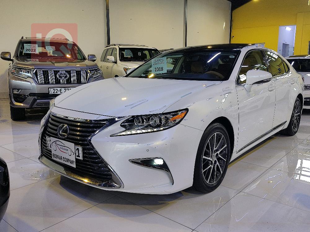 Lexus ES